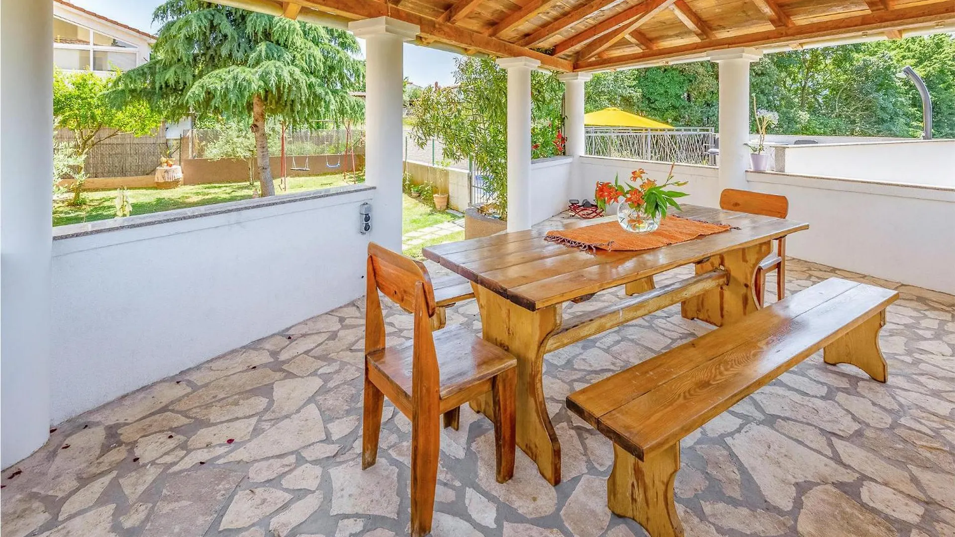Lovely Apartment In Pula With Kitchen Croatia